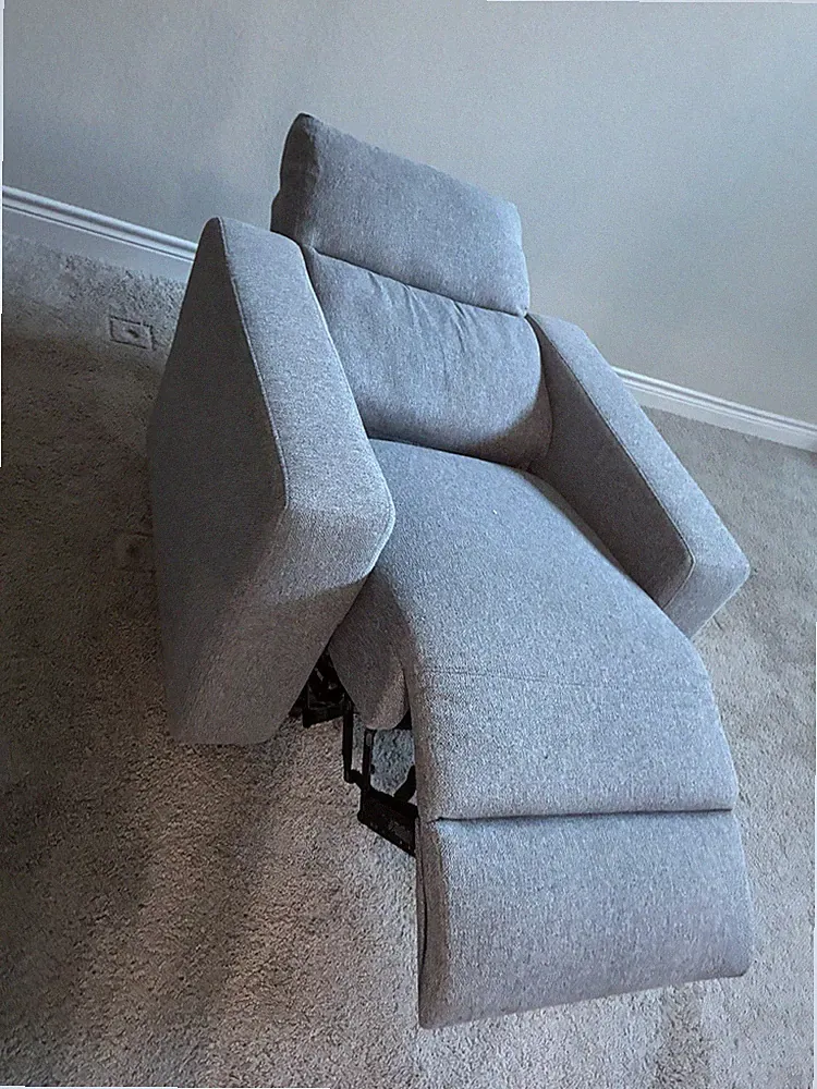 Reclining Sofa Manual Adjustment Seats (cash only) Do not pay here